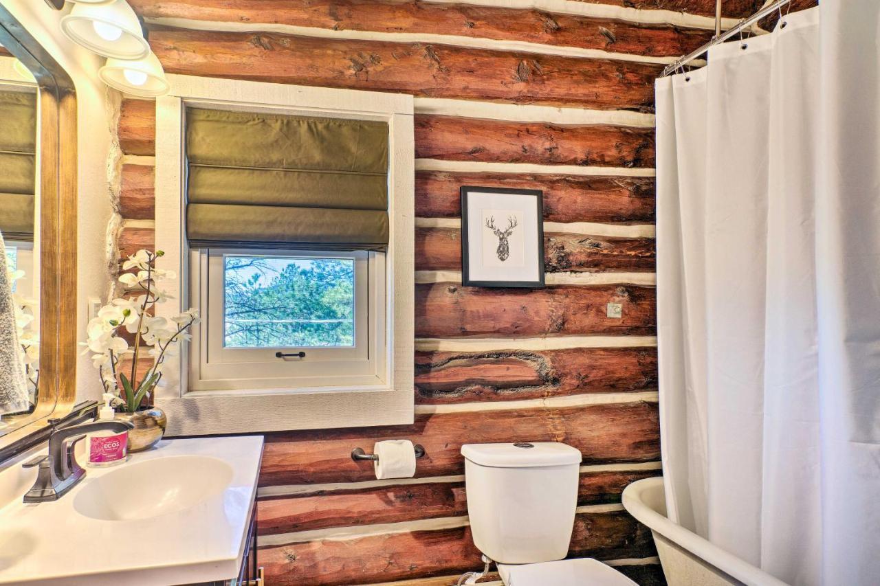 Classic Colorado Log Home With Mountain Views! Florissant Eksteriør billede